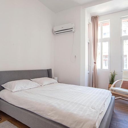 Supreme Luxury Top Central 1 Bedroom Apartment Sofia Eksteriør billede